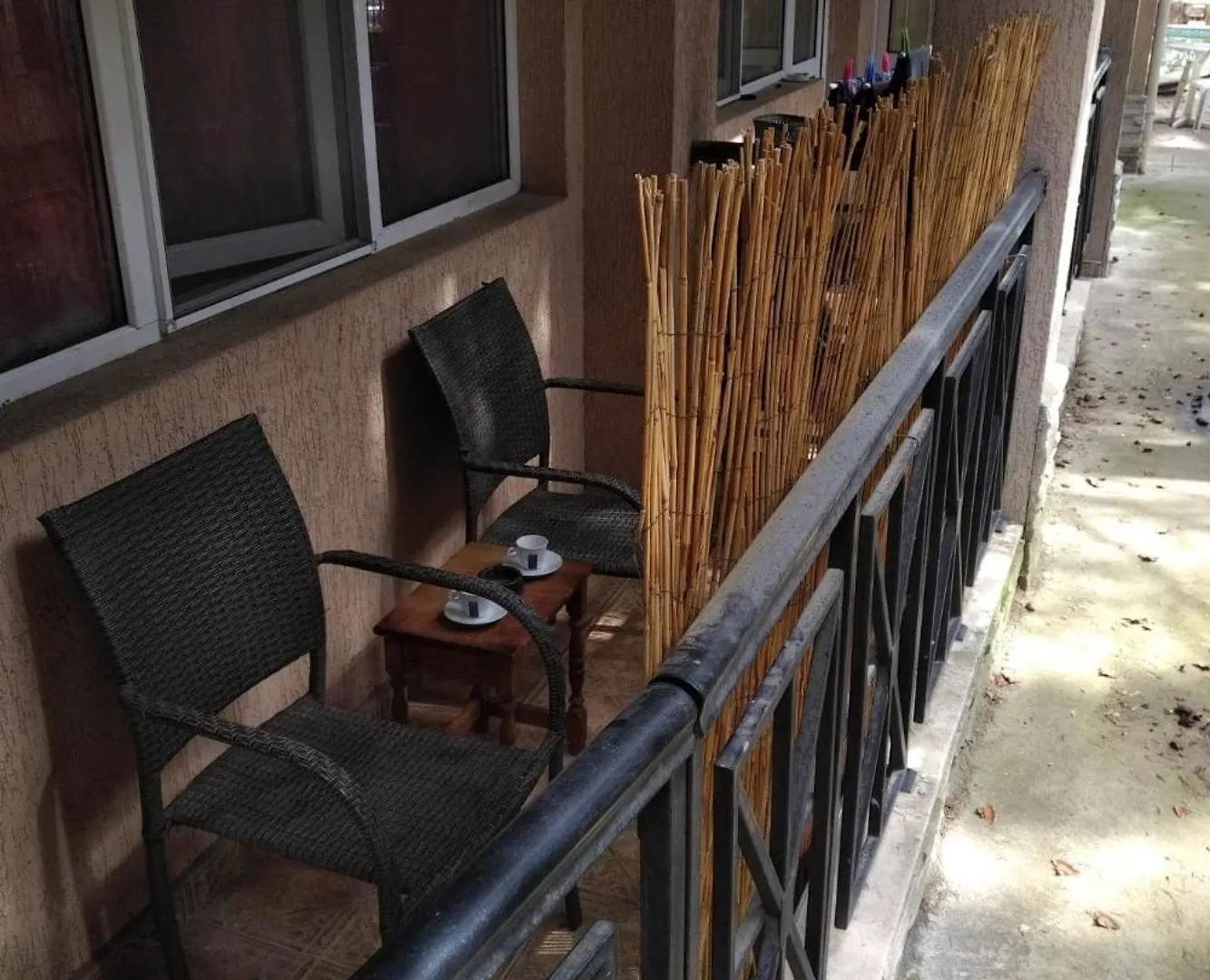 Apartment Alen Mak Warna 0*,
